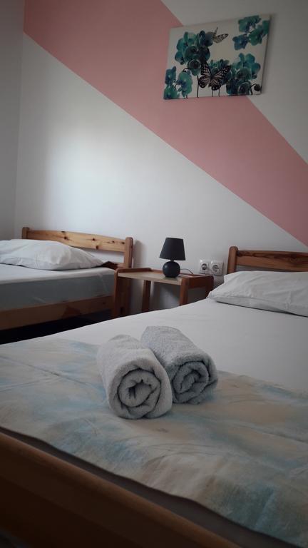 Apartments Leonarda ムルテル エクステリア 写真